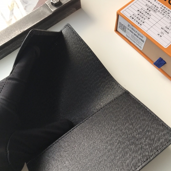 LVコピーウォレット角部分ディテール